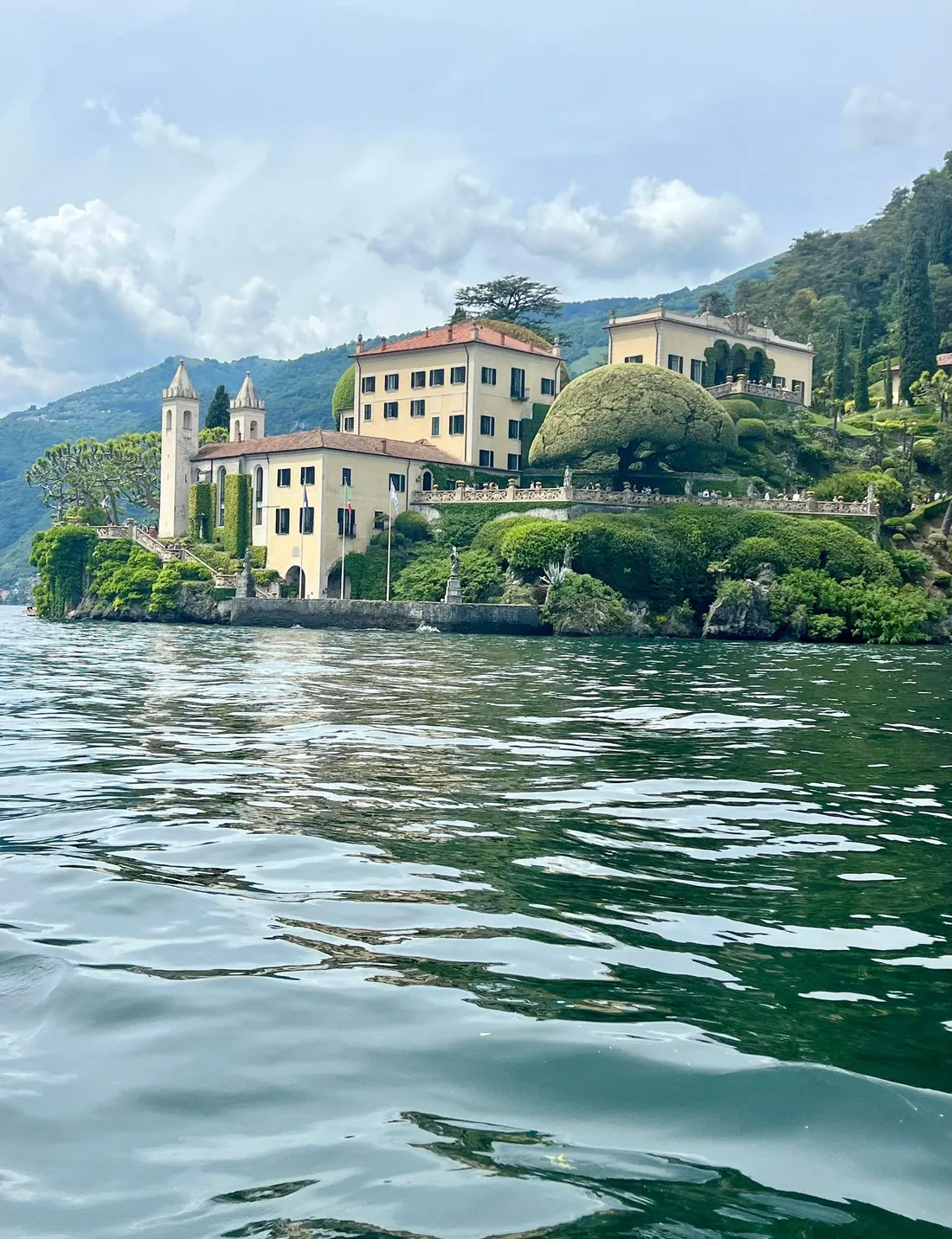 Villa del Balbianello sul promontorio di Lenno