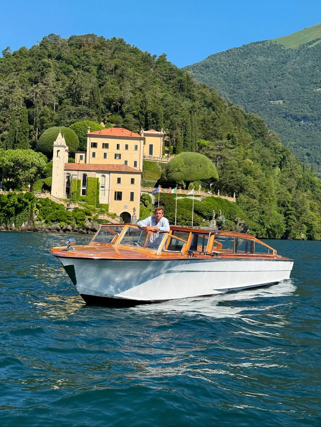 Tour privado en taxi veneciano · Bella Vita Como