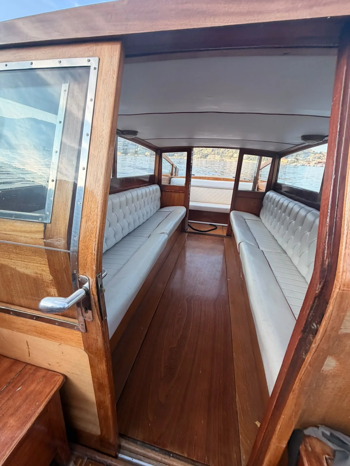 Tour privado en taxi veneciano · Bella Vita Como — tour en barco por el lago de Como
